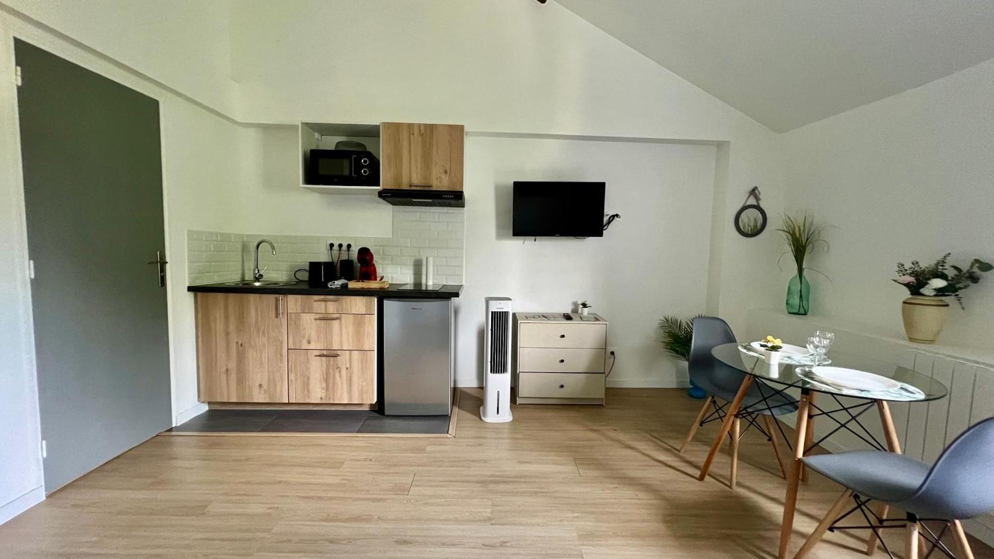 Studios Cozy 2A4 Pers Avec Jardin I Proche Futuroscope Châtellerault Esterno foto