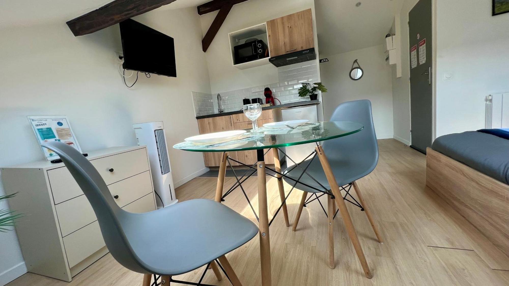 Studios Cozy 2A4 Pers Avec Jardin I Proche Futuroscope Châtellerault Esterno foto