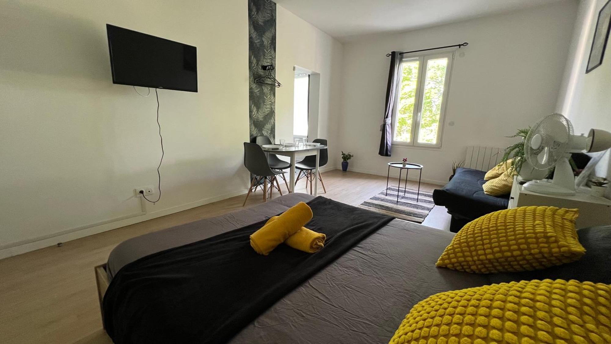 Studios Cozy 2A4 Pers Avec Jardin I Proche Futuroscope Châtellerault Esterno foto
