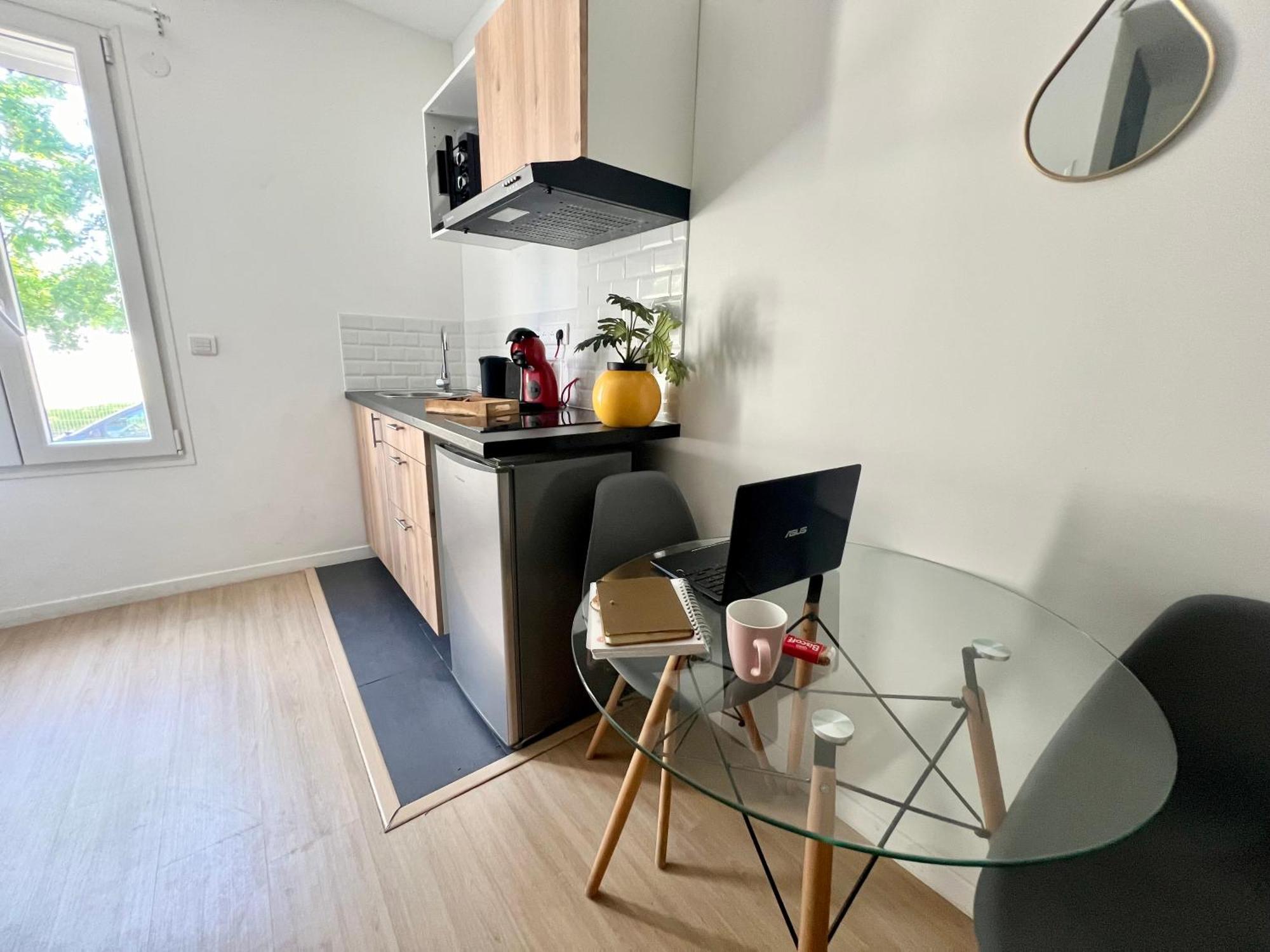 Studios Cozy 2A4 Pers Avec Jardin I Proche Futuroscope Châtellerault Esterno foto